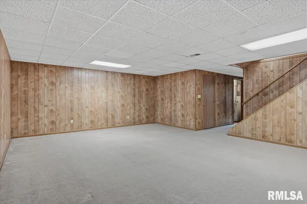 $425,000 | 3838 North 8th Street Road, Springfield, IL 62707