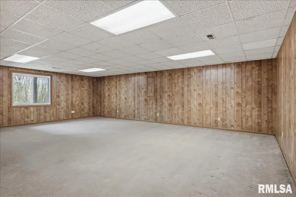 $425,000 | 3838 North 8th Street Road, Springfield, IL 62707