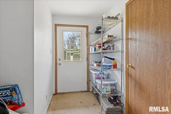 $425,000 | 3838 North 8th Street Road, Springfield, IL 62707