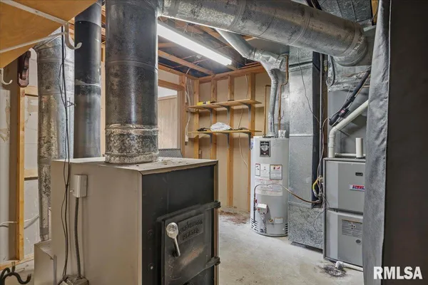 $425,000 | 3838 North 8th Street Road, Springfield, IL 62707