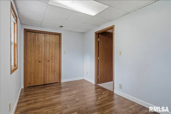 $425,000 | 3838 North 8th Street Road, Springfield, IL 62707