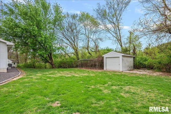 $425,000 | 3838 North 8th Street Road, Springfield, IL 62707