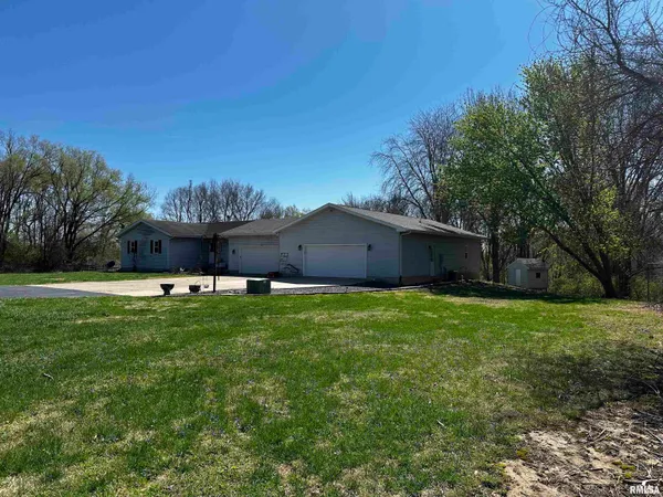 $425,000 | 3838 North 8th Street Road, Springfield, IL 62707