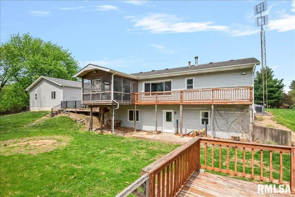 $425,000 | 3838 North 8th Street Road, Springfield, IL 62707