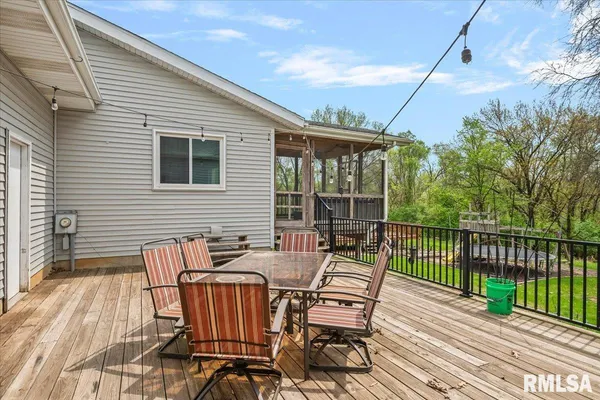 $425,000 | 3838 North 8th Street Road, Springfield, IL 62707