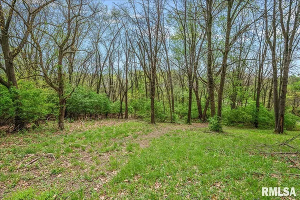$425,000 | 3838 North 8th Street Road, Springfield, IL 62707