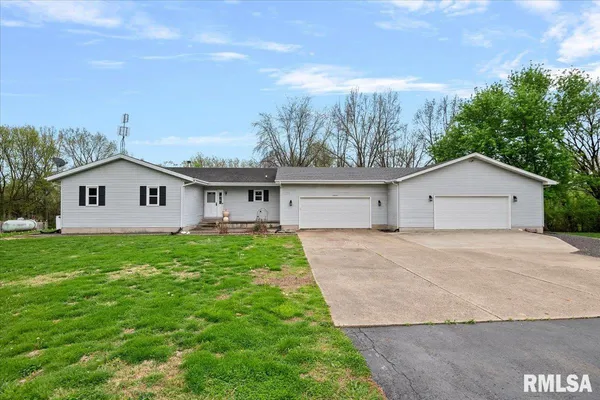 $425,000 | 3838 North 8th Street Road, Springfield, IL 62707