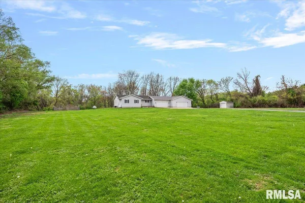 $425,000 | 3838 North 8th Street Road, Springfield, IL 62707