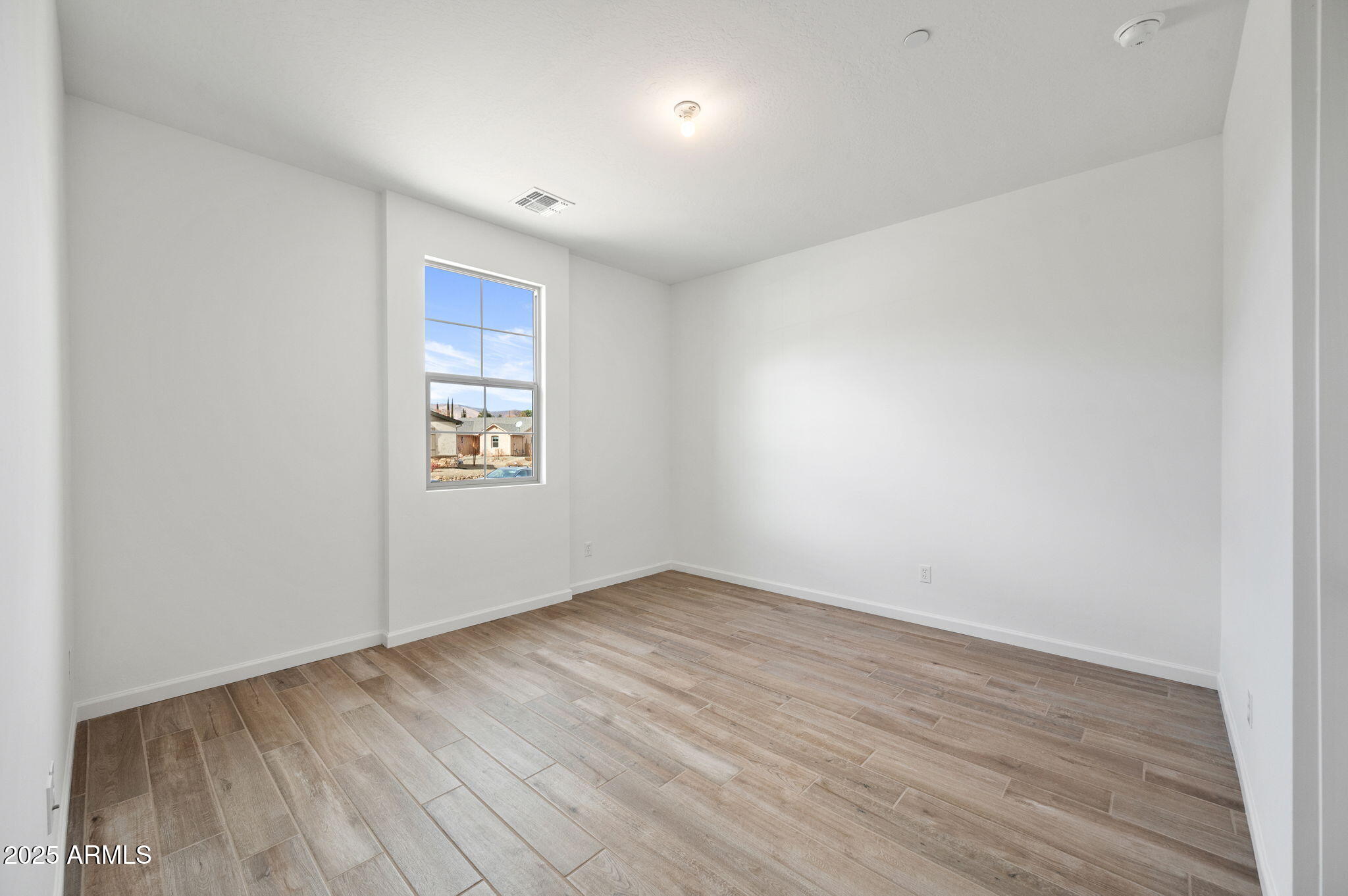 833 Eugene Road Clarkdale, AZ 86324 - Photo 15 of 24 21-Bedroom-2