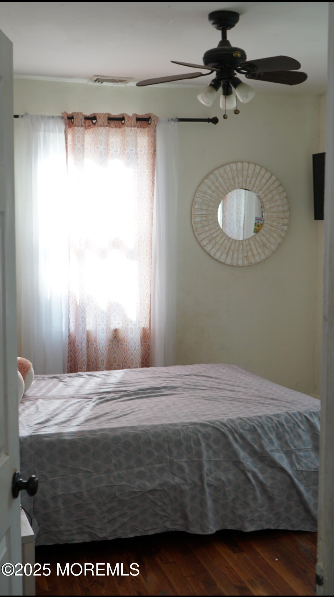 585 Wayside Road Neptune Township, NJ 07753 - Photo 14 of 23 Bedroom