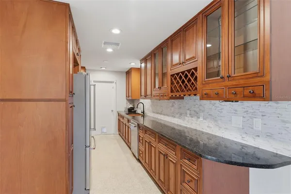 $2,890 | 7700 15th Way North, St. Petersburg, FL 33702