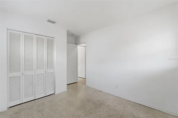 $2,890 | 7700 15th Way North, St. Petersburg, FL 33702