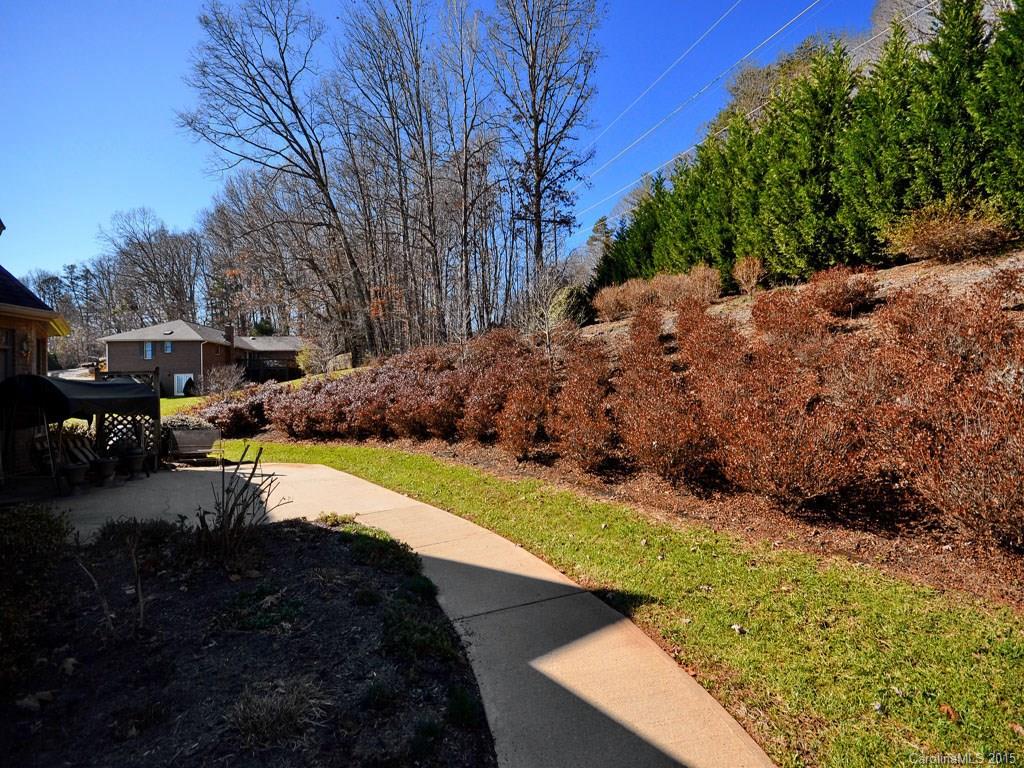 104 Shallow View, Unit 2 Candler, NC 28715 - Photo 13 of 23 Gallery Image 13