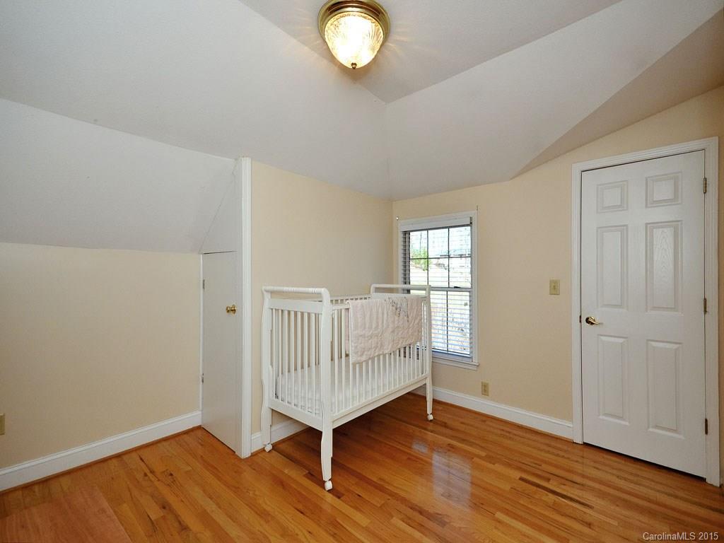 104 Shallow View, Unit 2 Candler, NC 28715 - Photo 19 of 23 Gallery Image 19