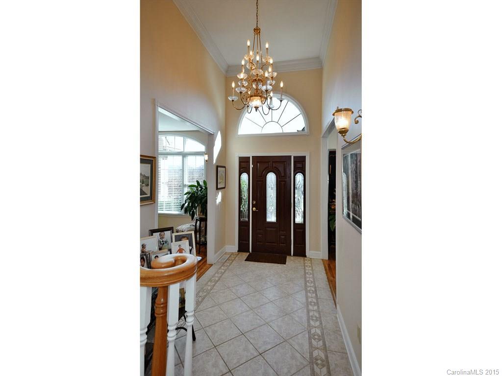 104 Shallow View, Unit 2 Candler, NC 28715 - Photo 4 of 23 Gallery Image 4