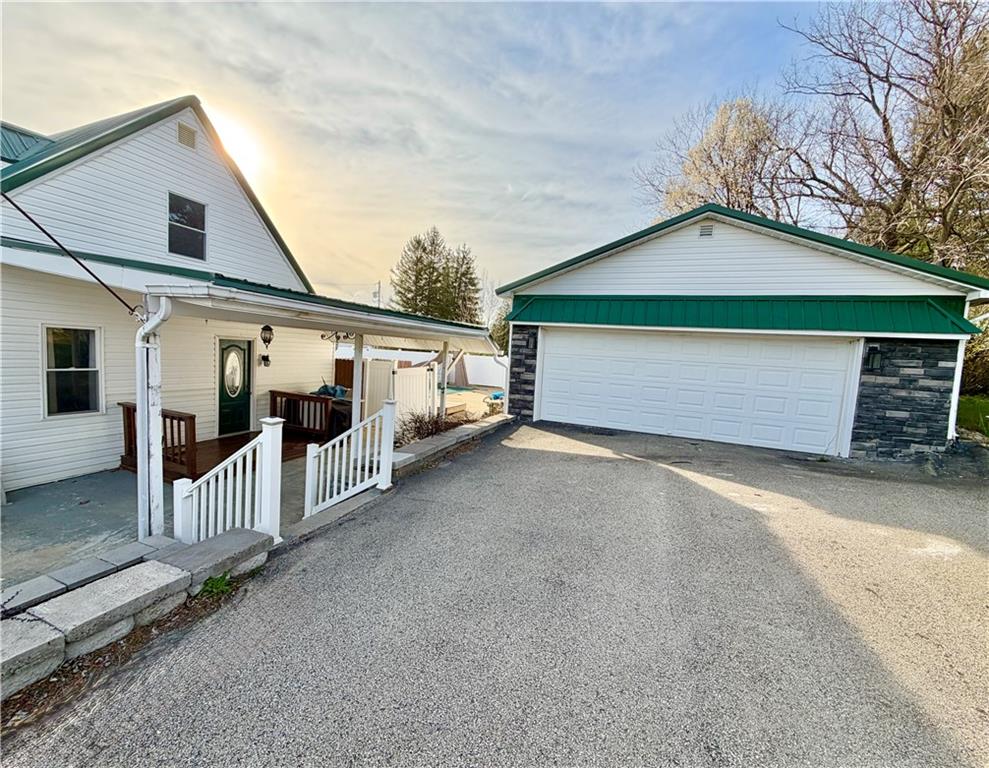 2674 Morgantown Road Uniontown, PA 15401 - Photo 2 of 26