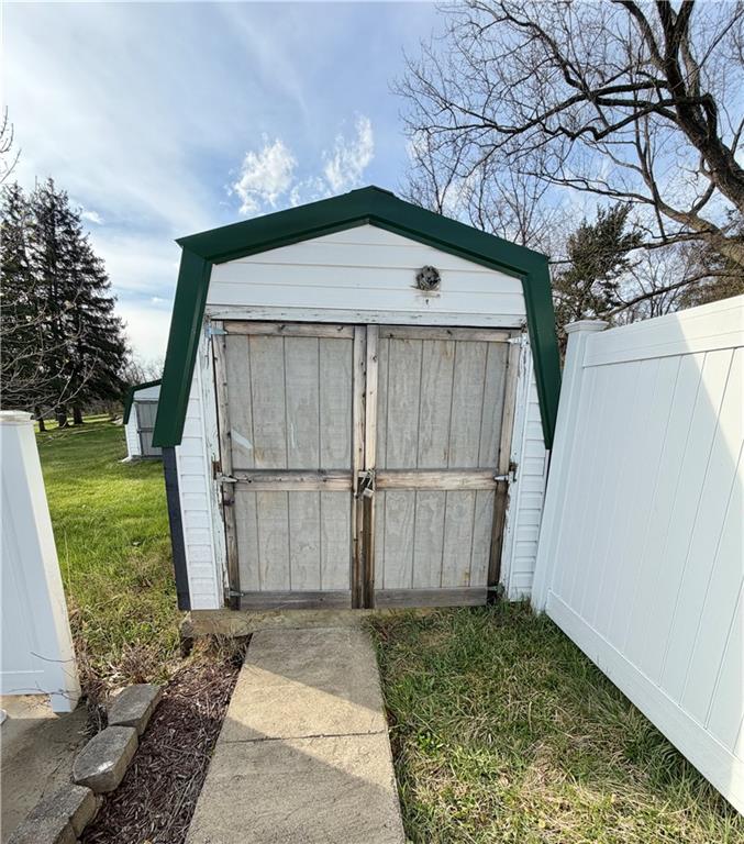 2674 Morgantown Road Uniontown, PA 15401 - Photo 26 of 26