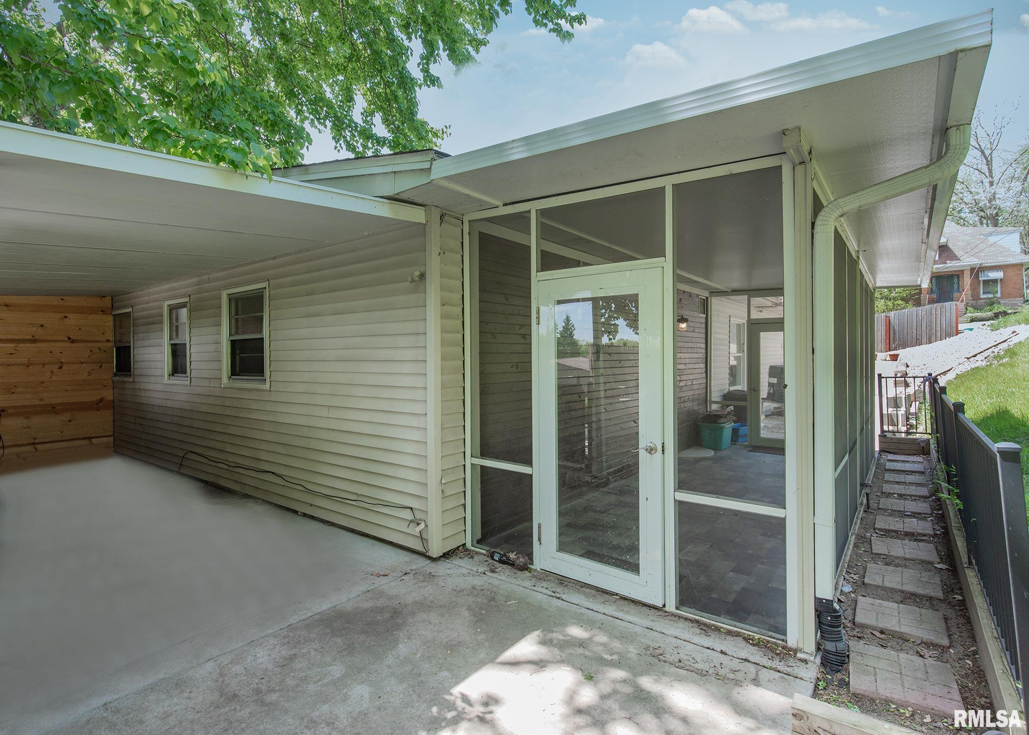 2230 Telegraph Road Davenport, IA 52804 - Photo 26 of 32 Gallery Image 26