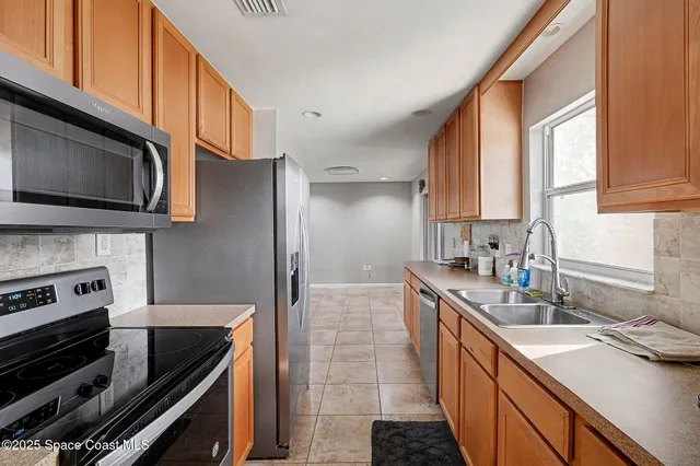 $450,000 | 2065 Abalone Avenue, Indialantic, FL 32903