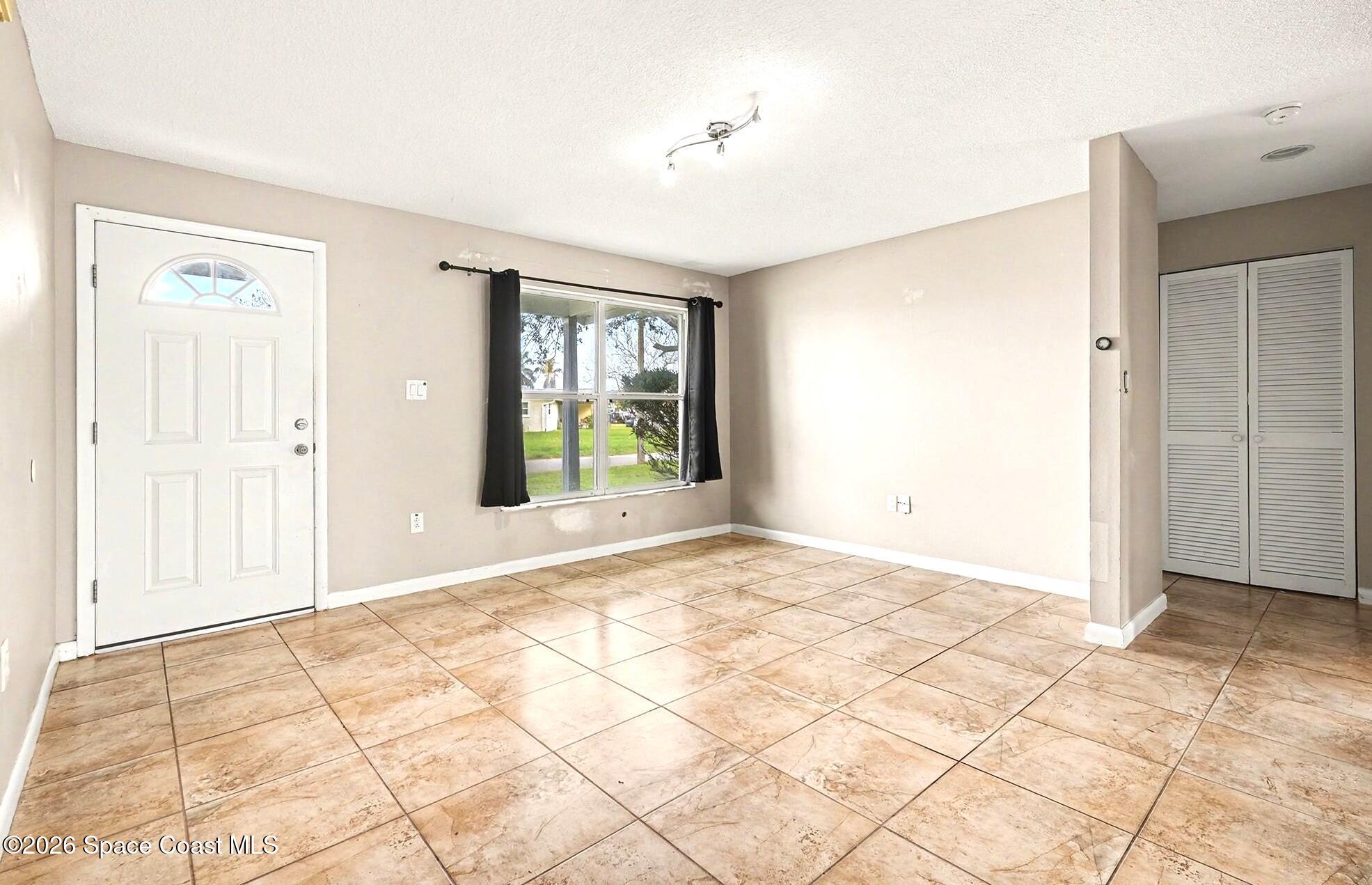 2065 Abalone Avenue Indialantic, FL 32903 - Photo 6 of 23 Living