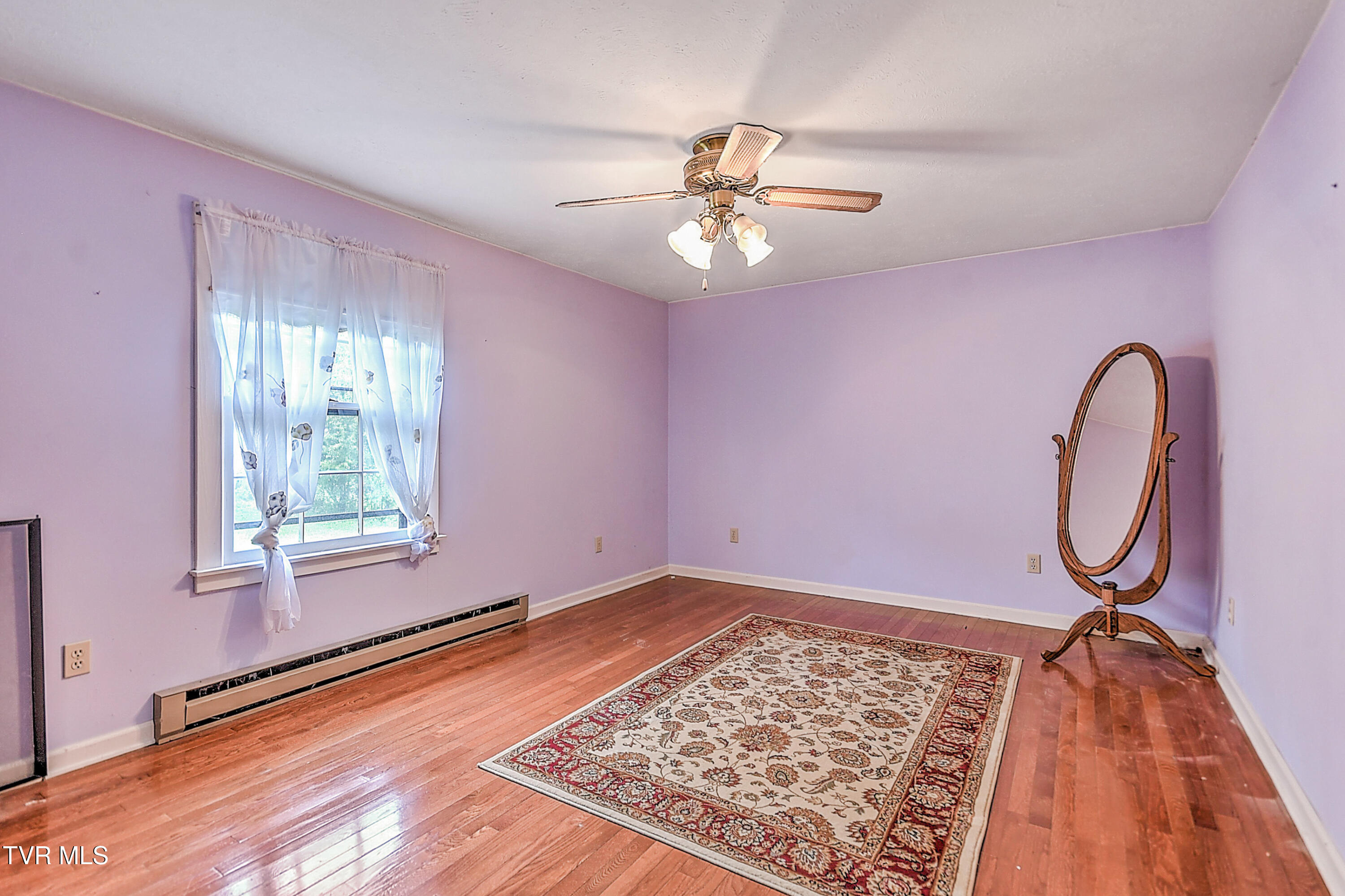 700 Painter Creek Road Bristol, TN 37620 - Photo 25 of 51 700 Painter Creek KB-33