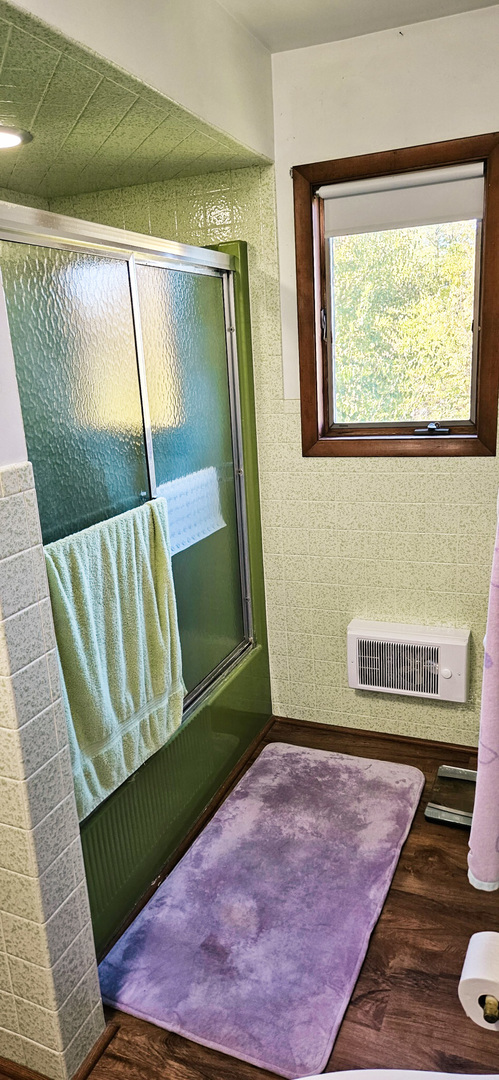 313 West Nippersink Road Round Lake, IL 60073 - Photo 19 of 53 Gallery Image 19