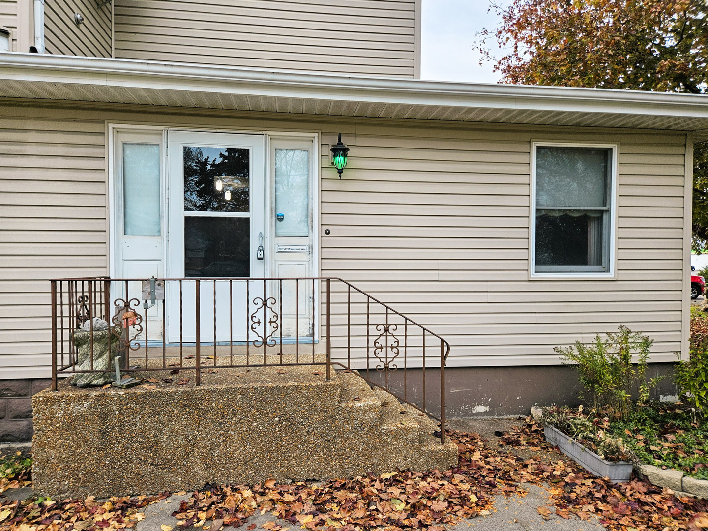 313 West Nippersink Road Round Lake, IL 60073 - Photo 6 of 53 Gallery Image 6