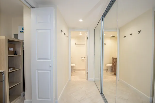 a bathroom with a tub