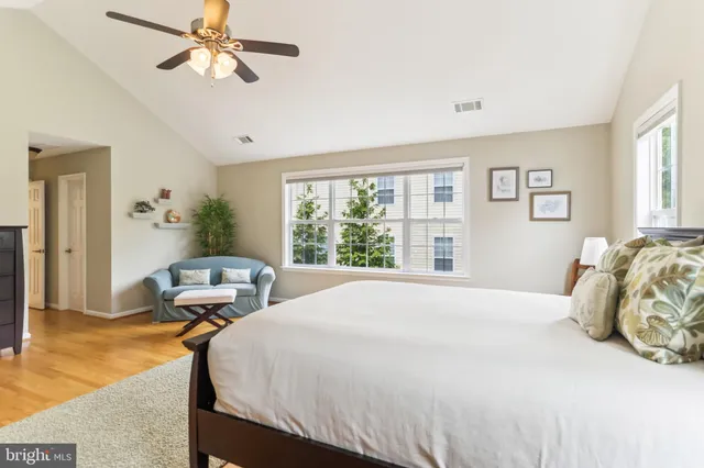 $999,900 | 10801 Torrance Drive, Kensington, MD 20895