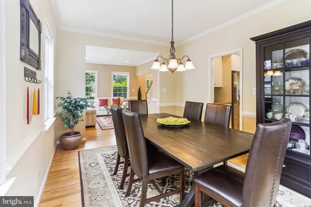 $999,900 | 10801 Torrance Drive, Kensington, MD 20895