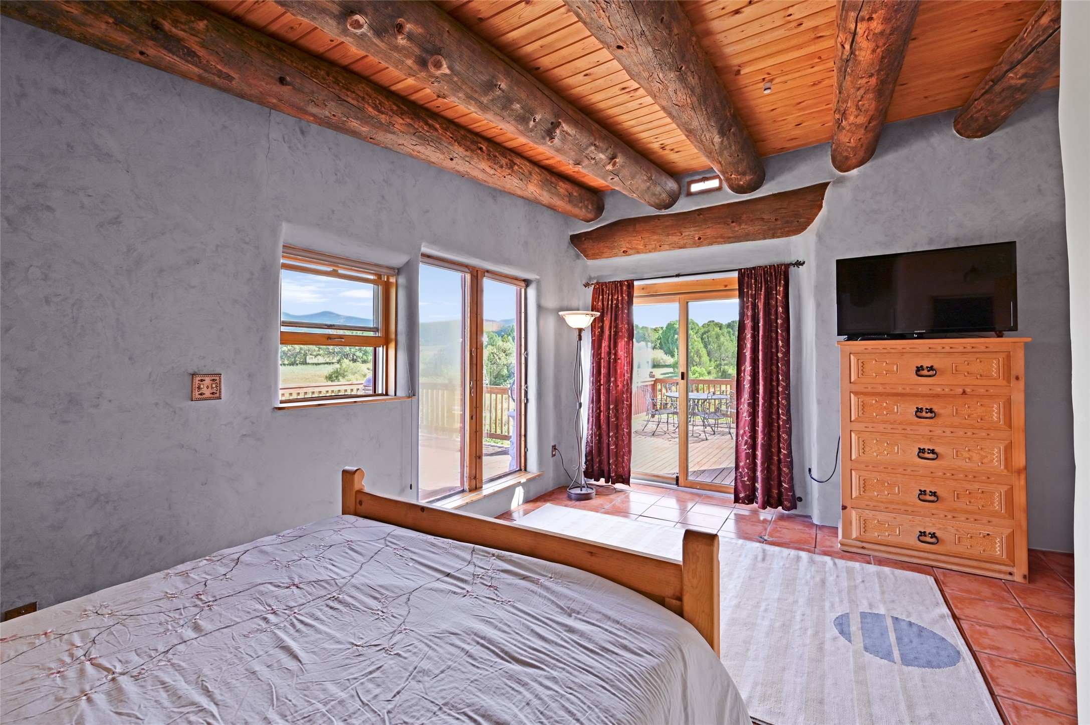 157 Pacheco Road Llano, NM 87543 - Photo 16 of 94