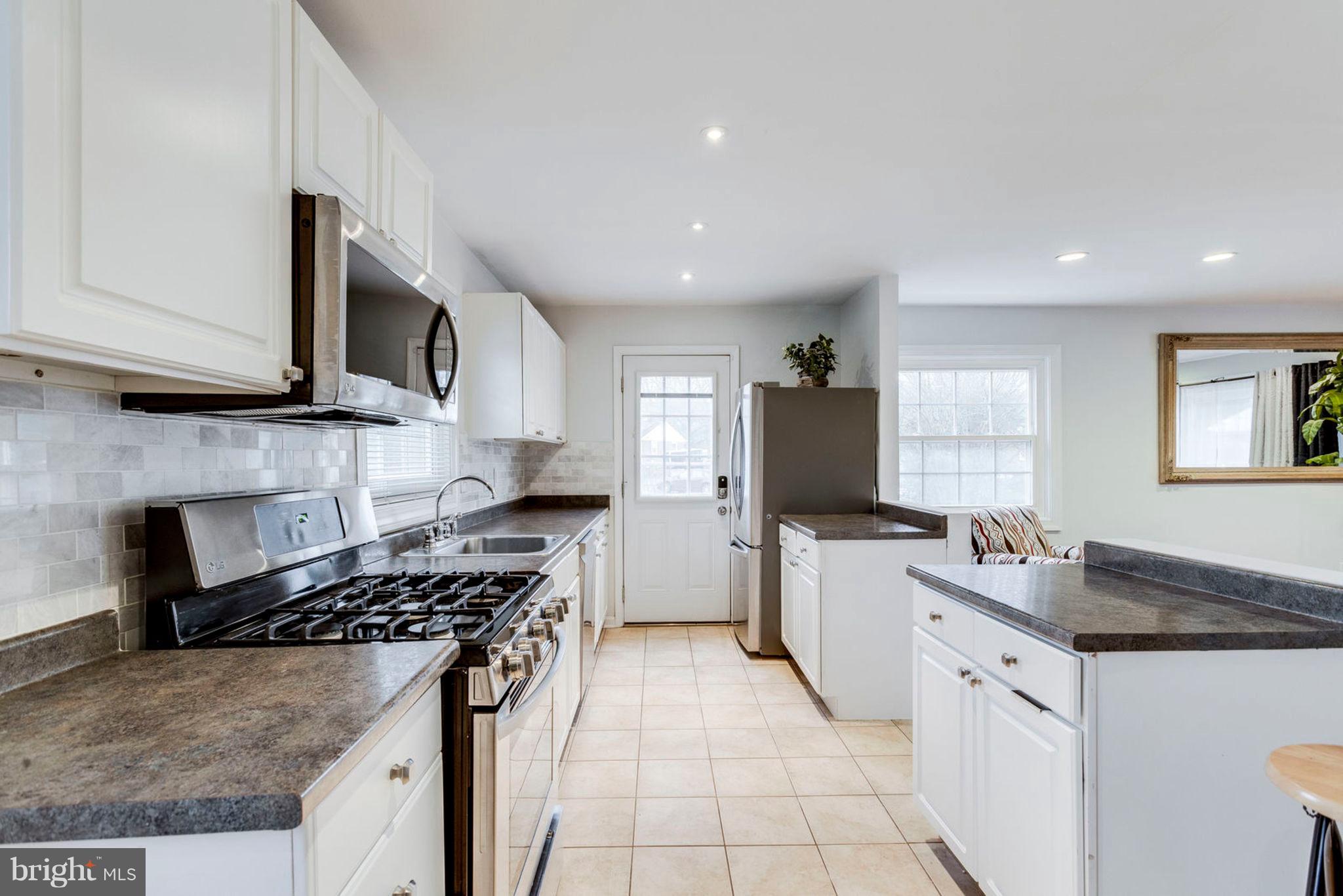 6335 Telegraph Road Alexandria, VA 22310 - Photo 2 of 39