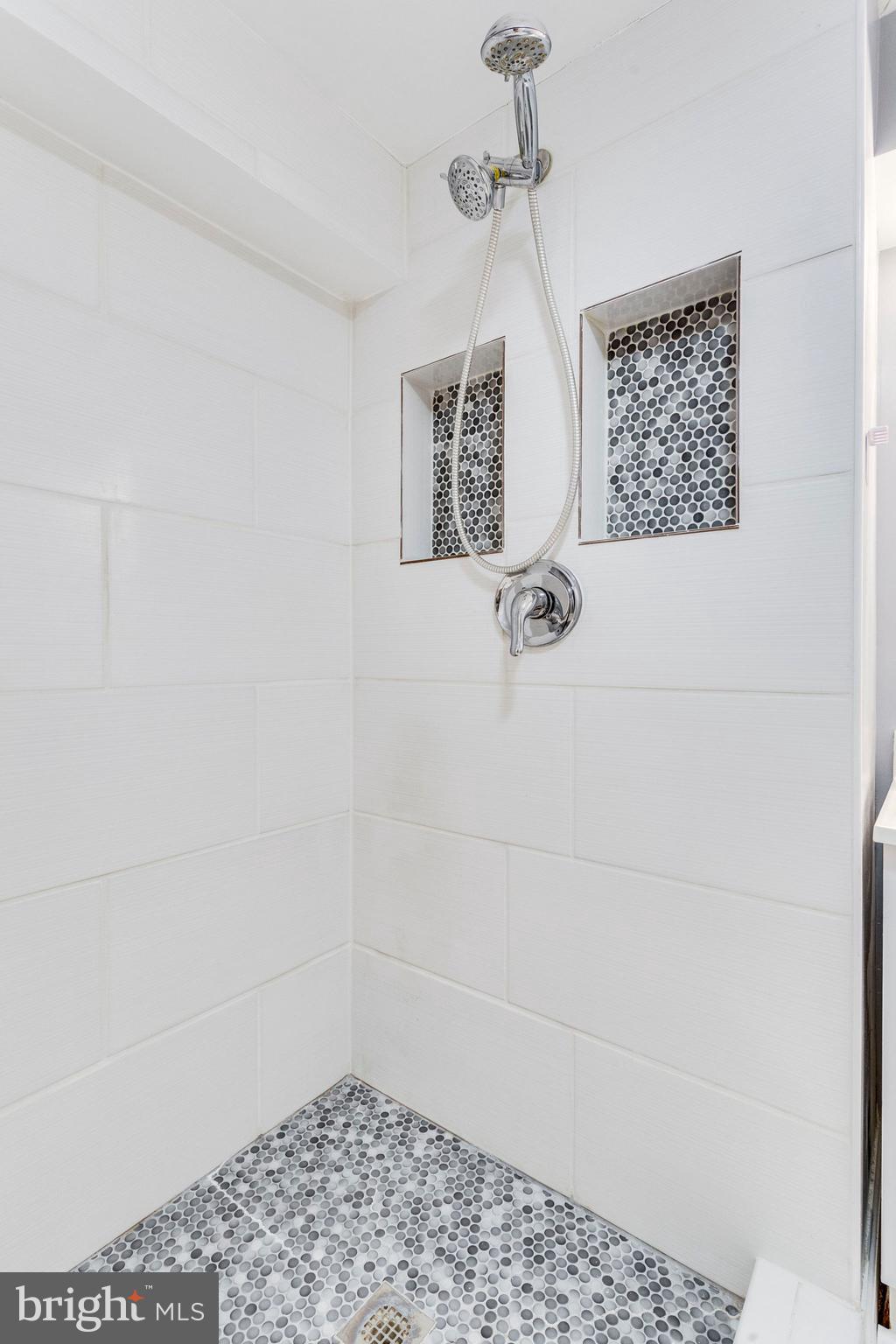 6335 Telegraph Road Alexandria, VA 22310 - Photo 16 of 39