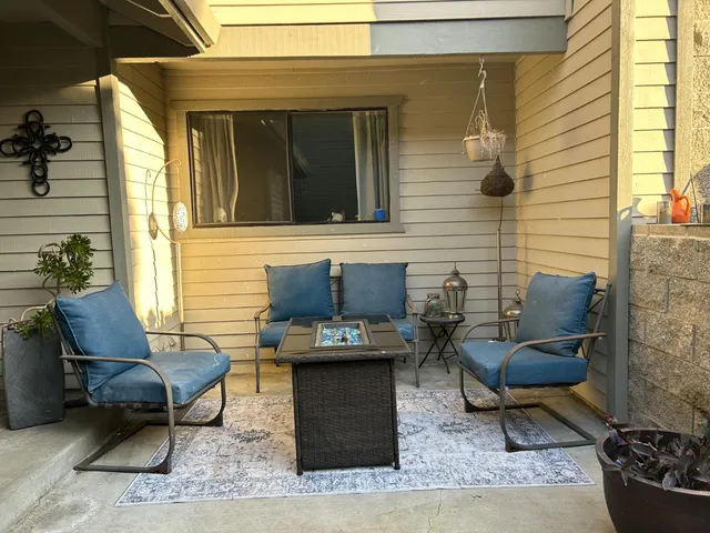 a view of an entryway