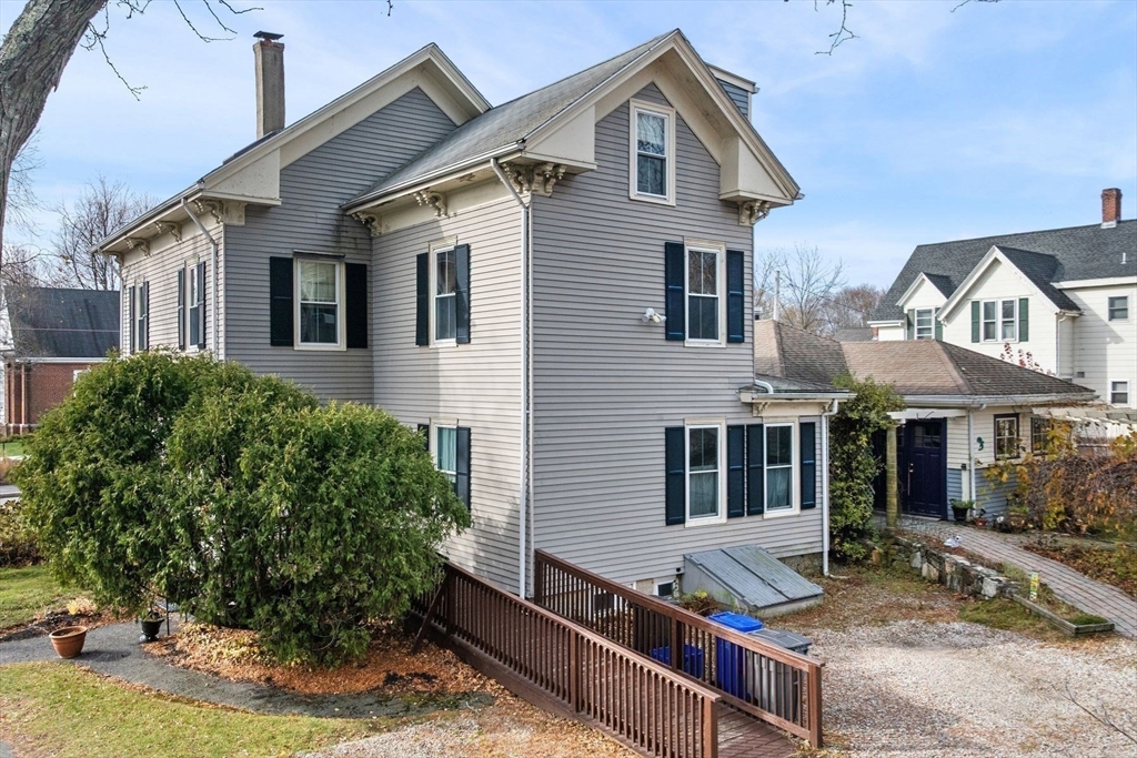 1 Maverick Street, Unit 2 Marblehead, MA 01945 - Photo 19 of 21
