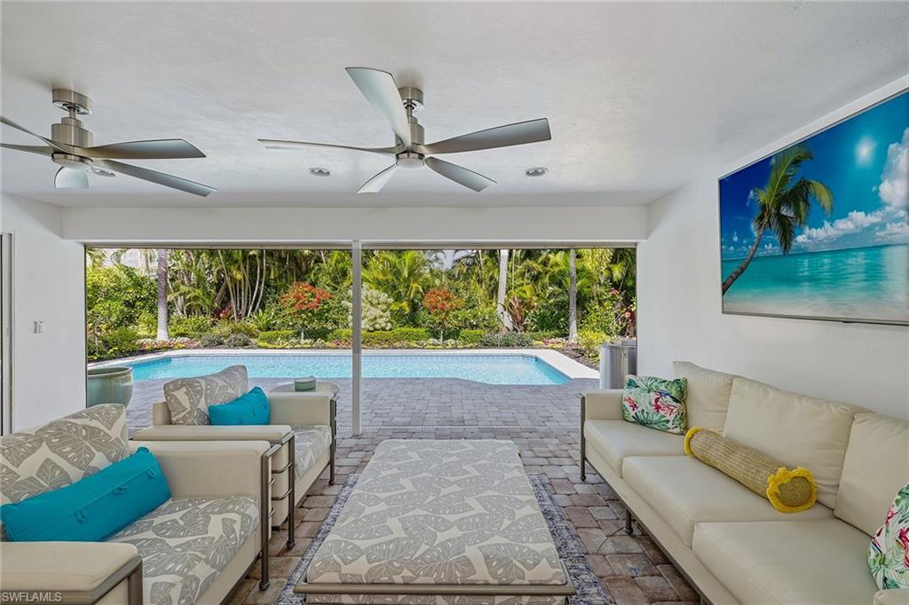 517 Turtle Hatch Lane Naples, FL 34103 - Photo 10 of 27