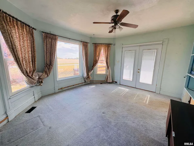 $325,000 | 10120 East 2250th Street, Adair, IL 61411