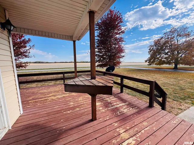 $325,000 | 10120 East 2250th Street, Adair, IL 61411