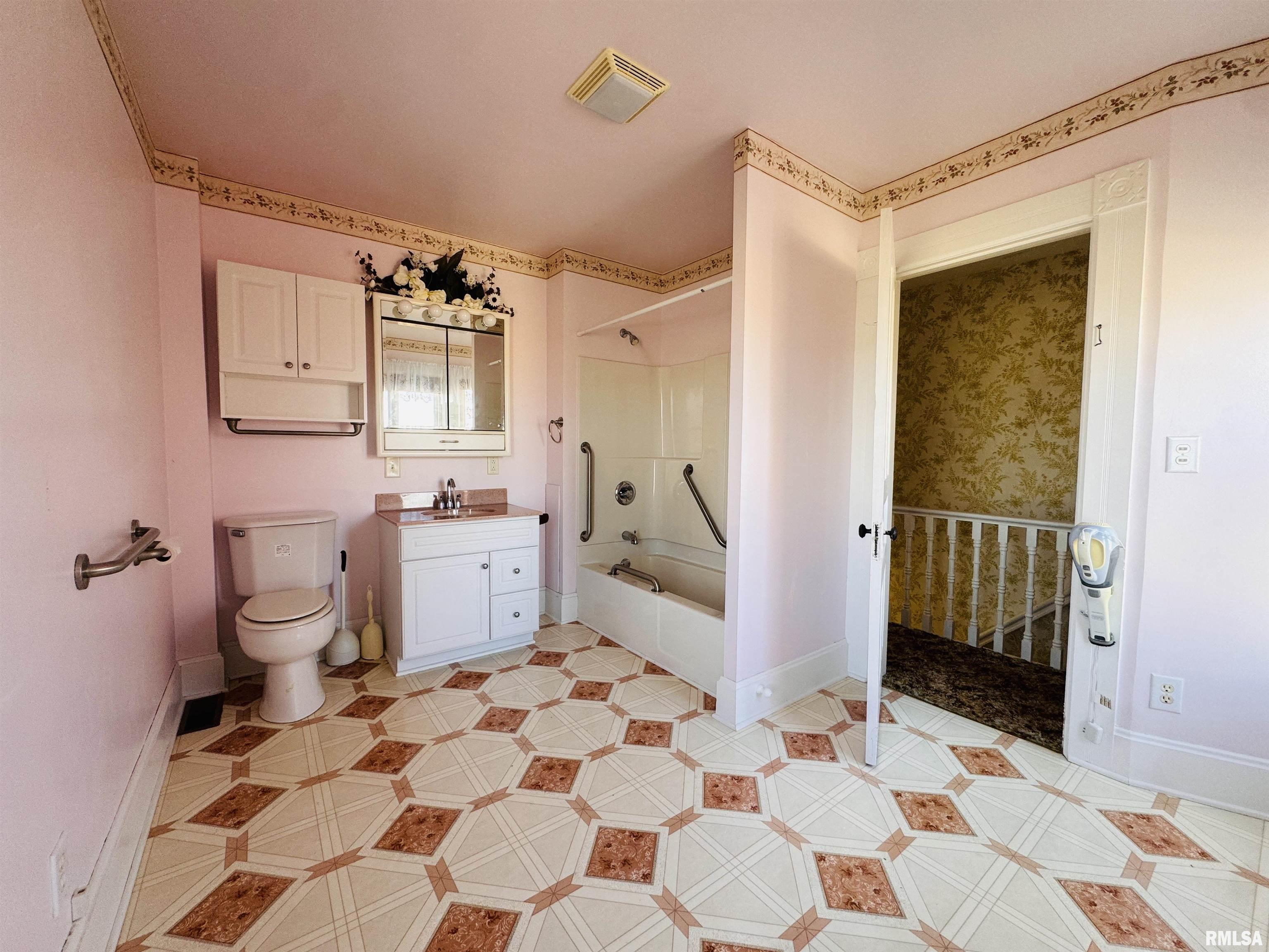 10120 East 2250th Street Adair, IL 61411 - Photo 19 of 48