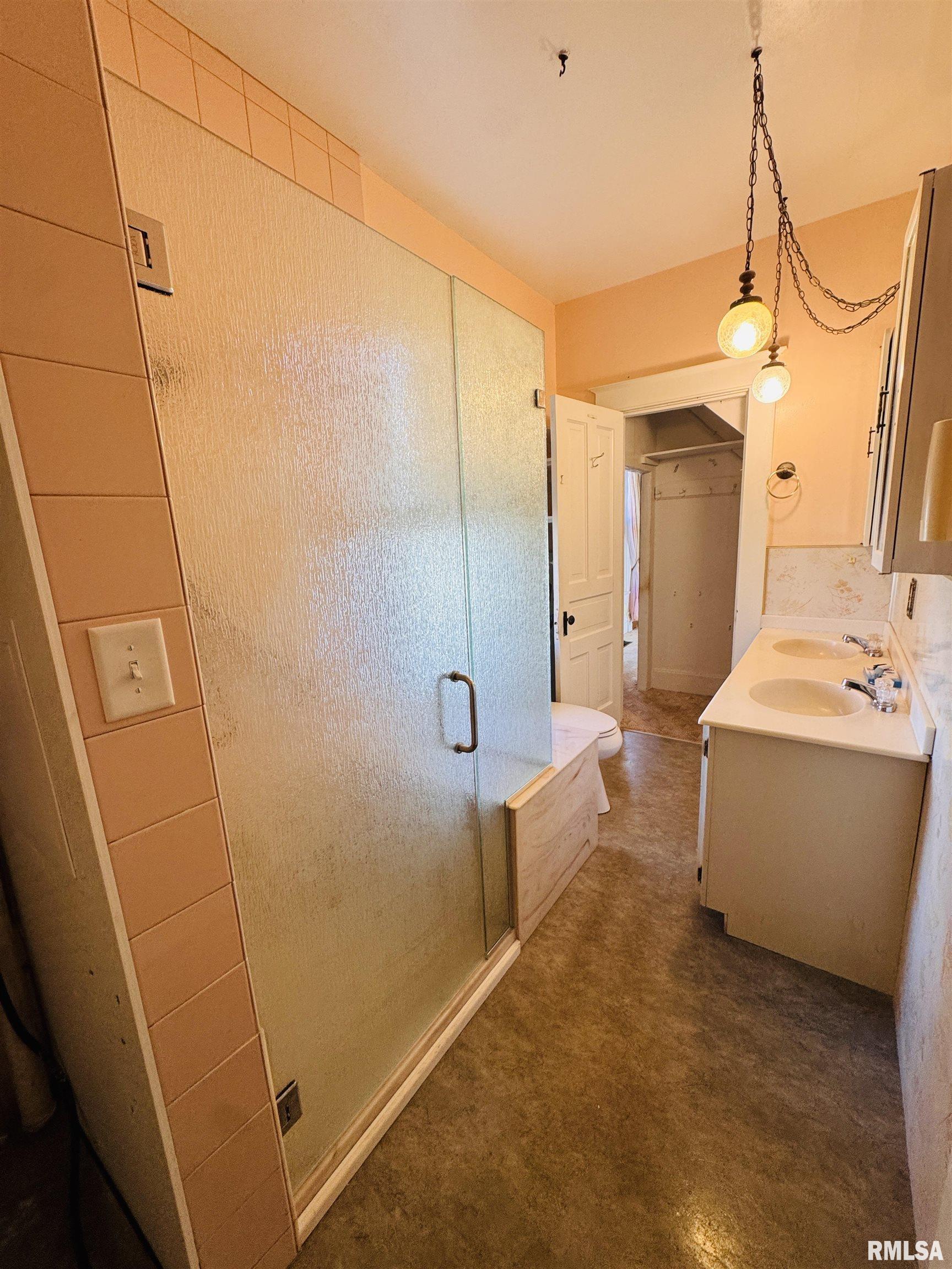 10120 East 2250th Street Adair, IL 61411 - Photo 28 of 48