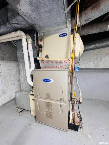 $325,000 | 10120 East 2250th Street, Adair, IL 61411