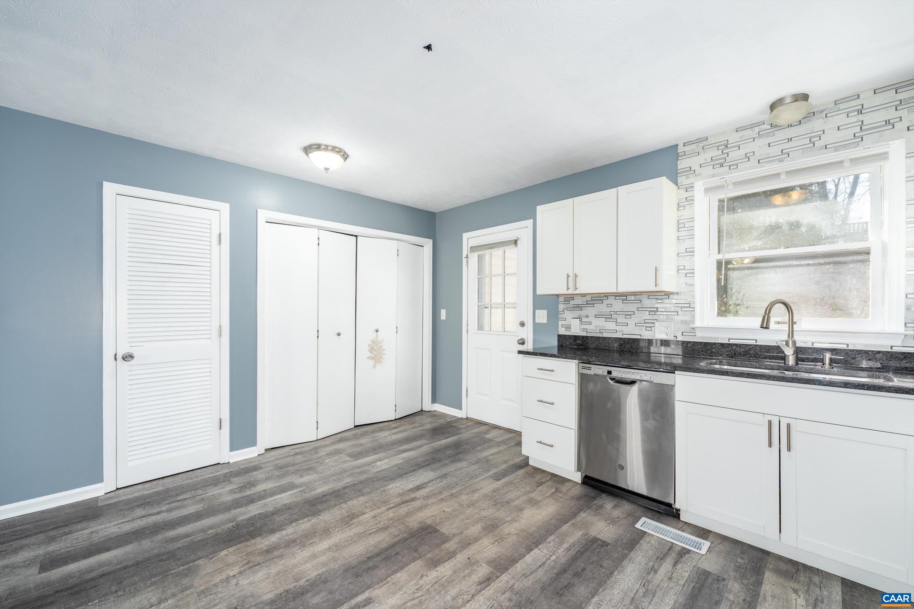 1424 B Street Waynesboro, VA 22980 - Photo 15 of 29