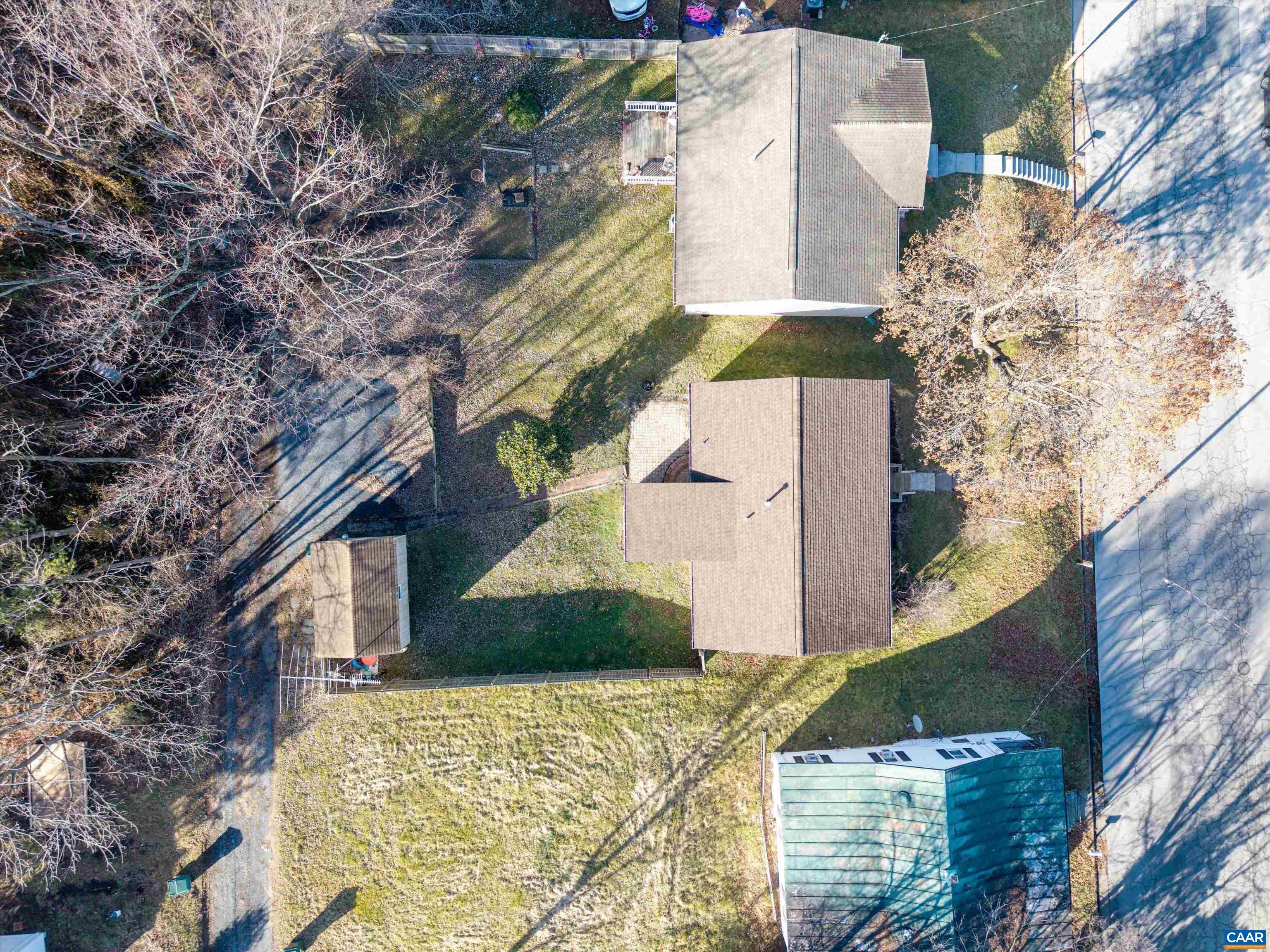 1424 B Street Waynesboro, VA 22980 - Photo 29 of 32 front view of a house with a yard