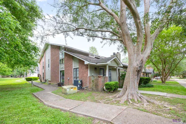 $195,000 | 5518 Moorstone Drive, Baton Rouge, LA 70820