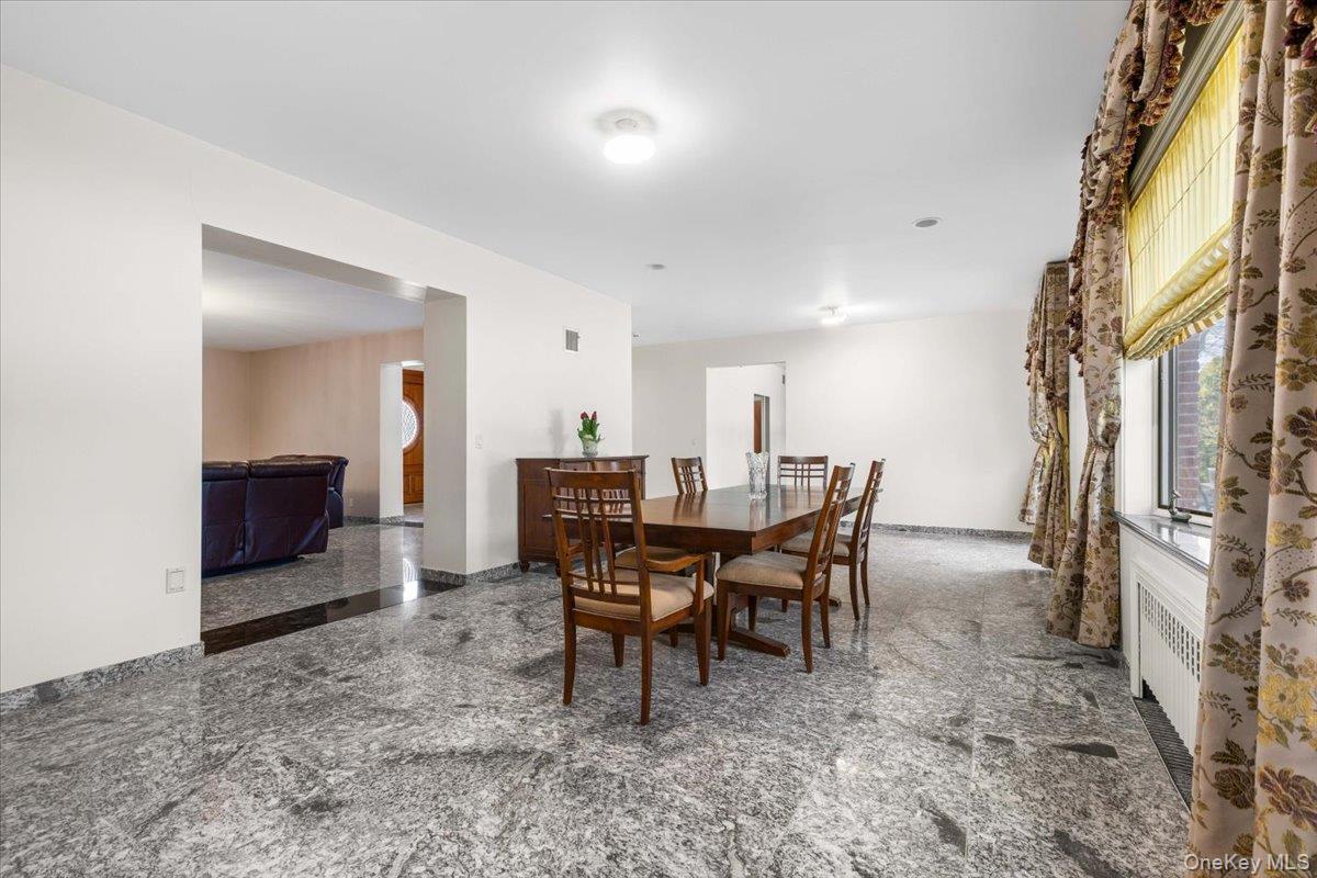 80 Dorset Road Scarsdale, NY 10583 - Photo 11 of 42