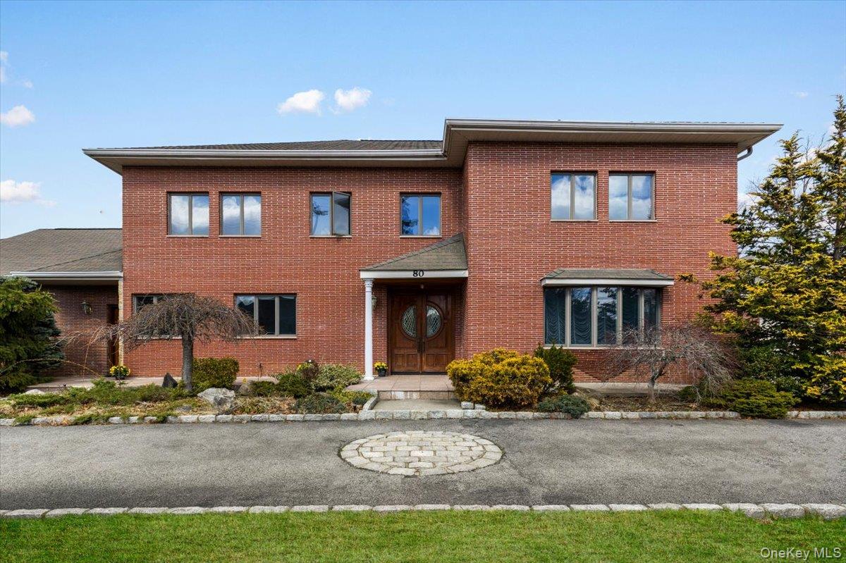 80 Dorset Road Scarsdale, NY 10583 - Photo 3 of 42