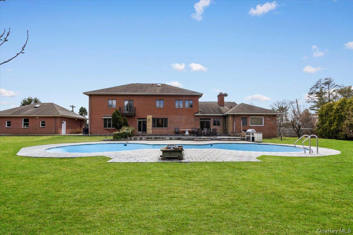 80 Dorset Road Scarsdale, NY 10583 - Photo 31 of 42