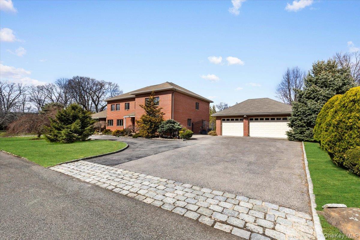 80 Dorset Road Scarsdale, NY 10583 - Photo 4 of 42