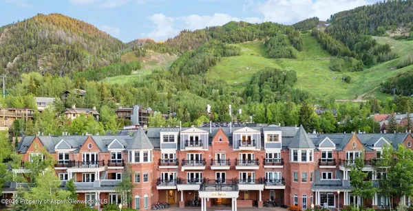 $400,000 | 415 East Dean St Unit 42 Week 11, Aspen, CO 81611