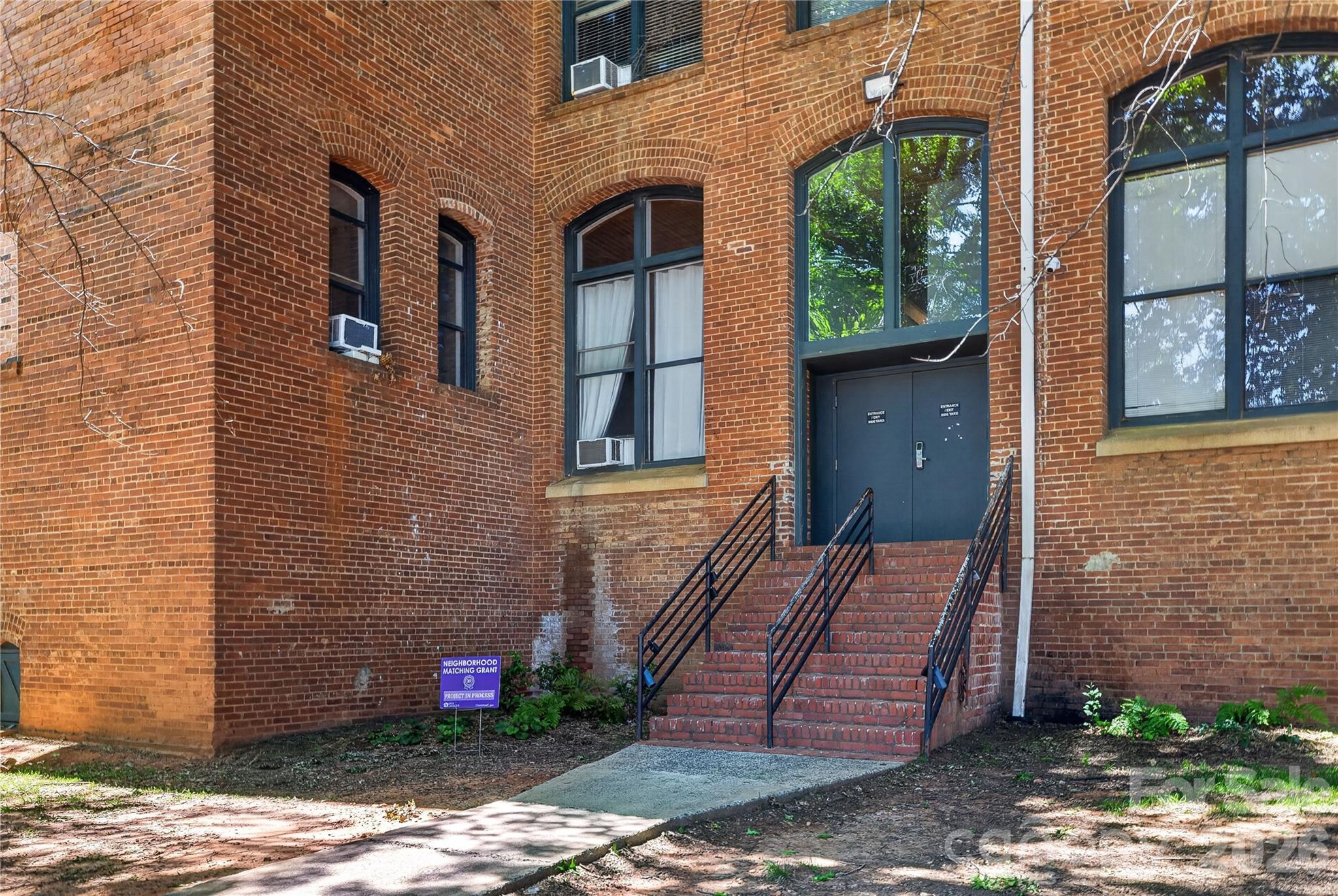 201 South Hoskins Road, Unit 121 Charlotte, NC 28208 - Photo 34 of 39